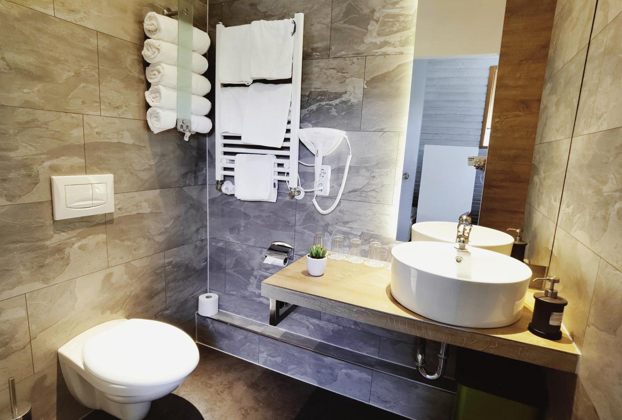 Waldhaus Hotel 3*
